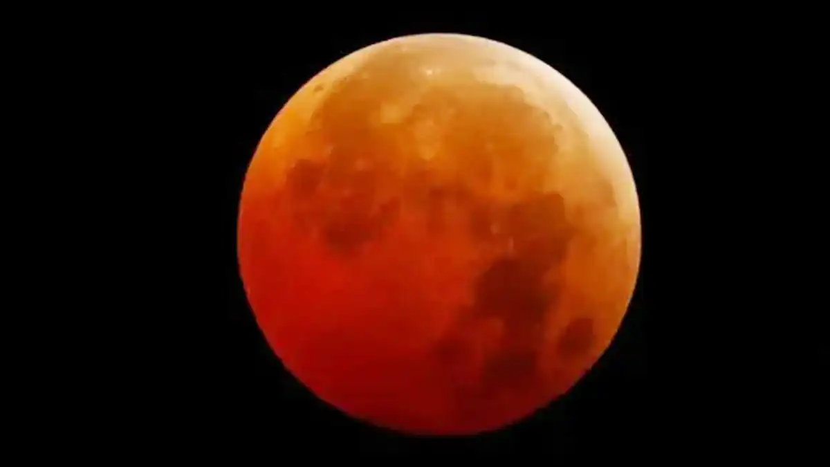 Blood Moon Uae 2025 Lunar Eclipse